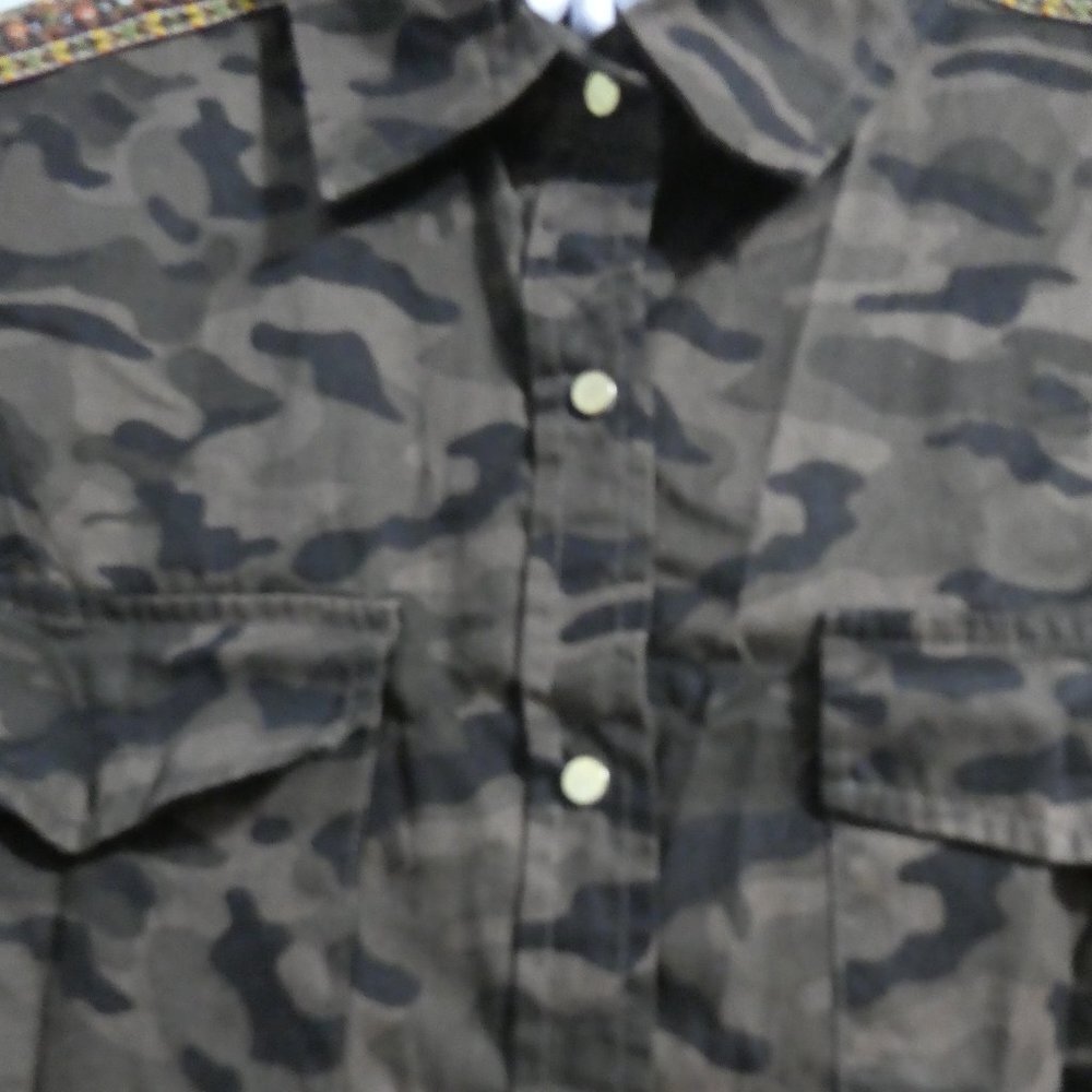 MAX | UK 14 EUR 40 | Camo / Camouflage Snap Button-Up Front Shirt | NWOT - Picture 7 of 16